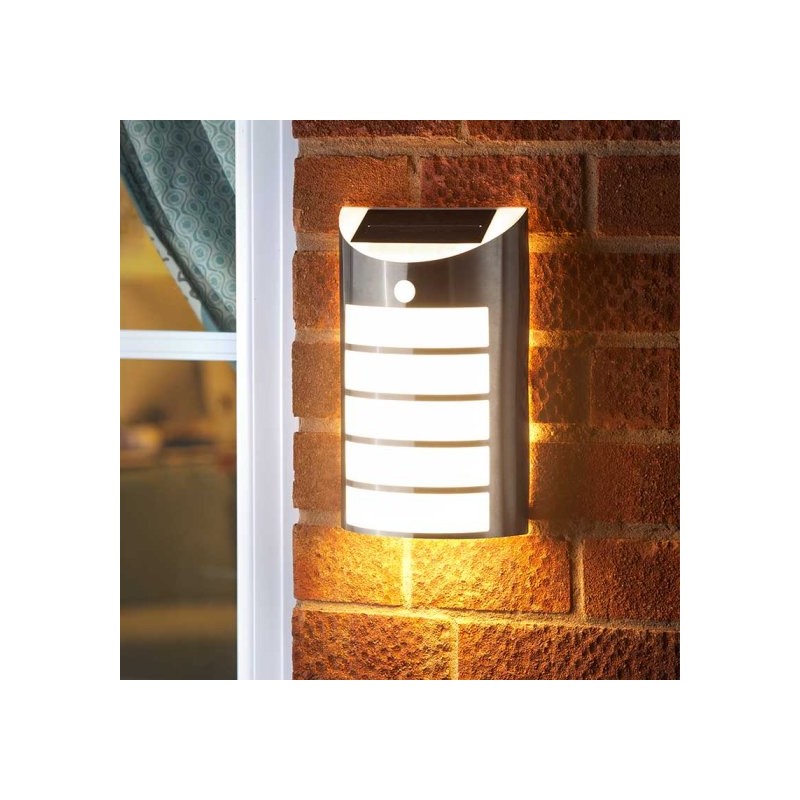 PIR Welcome Light Warm White 100 Lumen